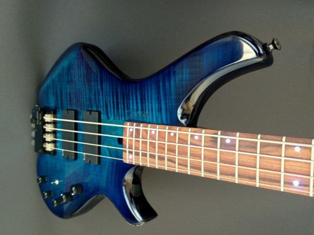 Revo HG Electric Bass Lutherie LEGG 4 Strings LED Blu
